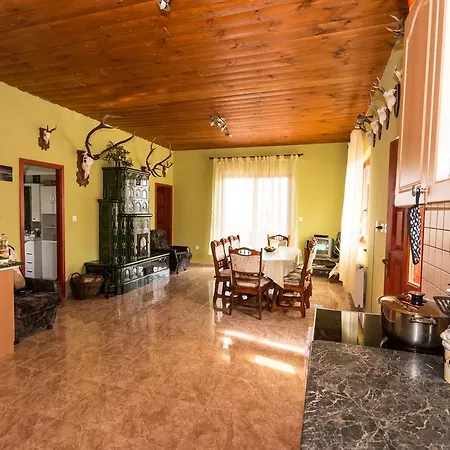 Guest house Vadmacska Vadasz Es Vendeghaz