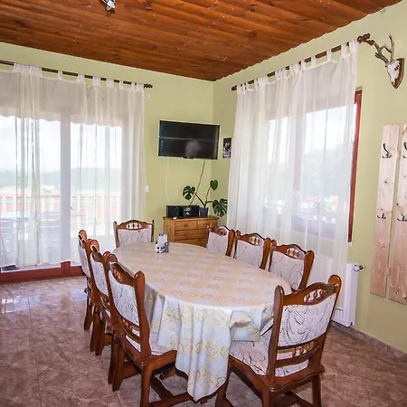 Vadmacska Vadasz Es Vendeghaz Guest house Csakanyospuszta