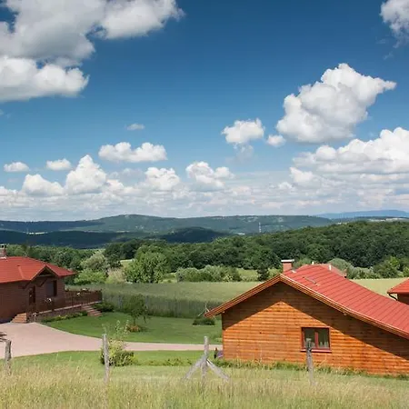 Vadmacska Vadasz Es Vendeghaz Guest house